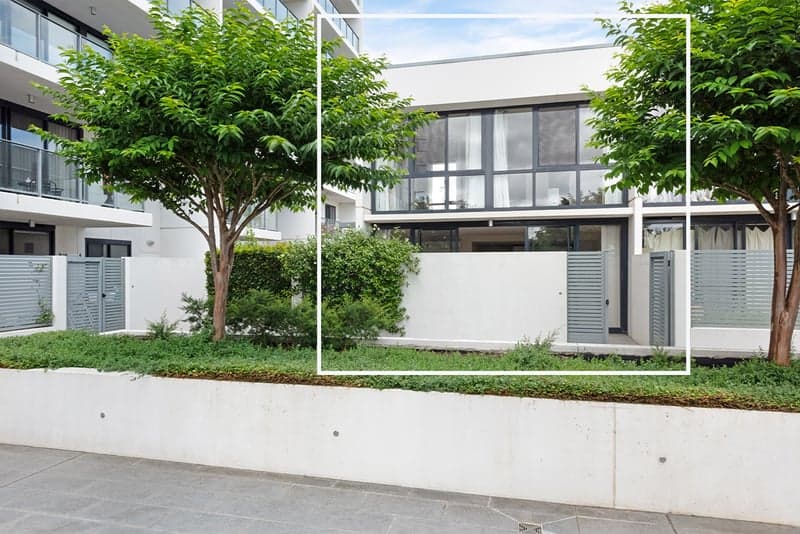 208/1 Mouat Street, Lyneham - Image 1