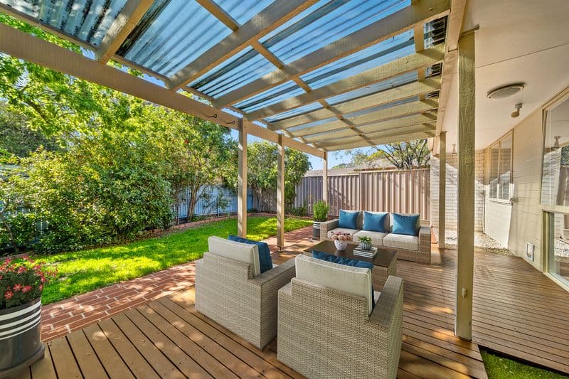 8 Cordia Place, Rivett - Image 1