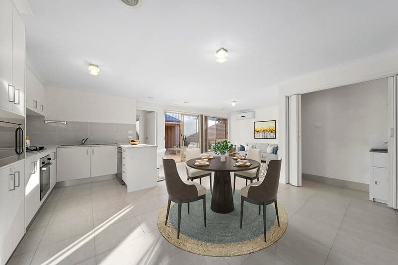63 Kingsland Parade, Casey - Thumbnail 3