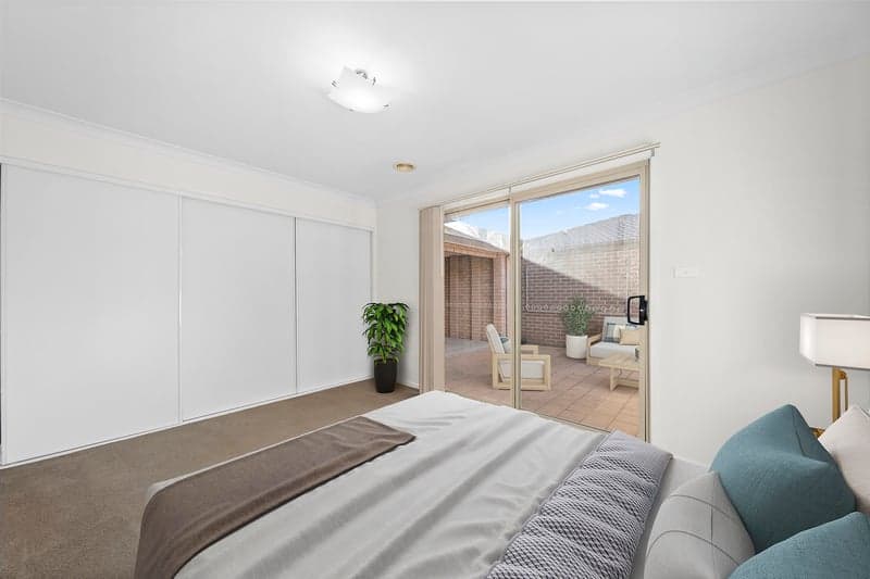63 Kingsland Parade, Casey - Thumbnail 4