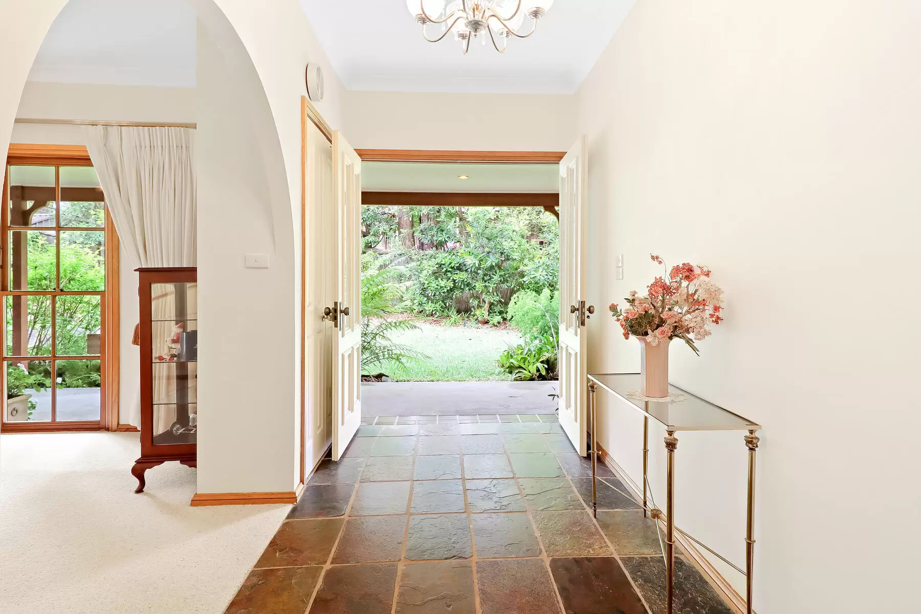 13 Greenbank Drive, Glenhaven NSW, Glenhaven - Thumbnail 5
