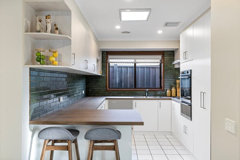 33 Poplar Crescent, Jerrabomberra - Thumbnail 4