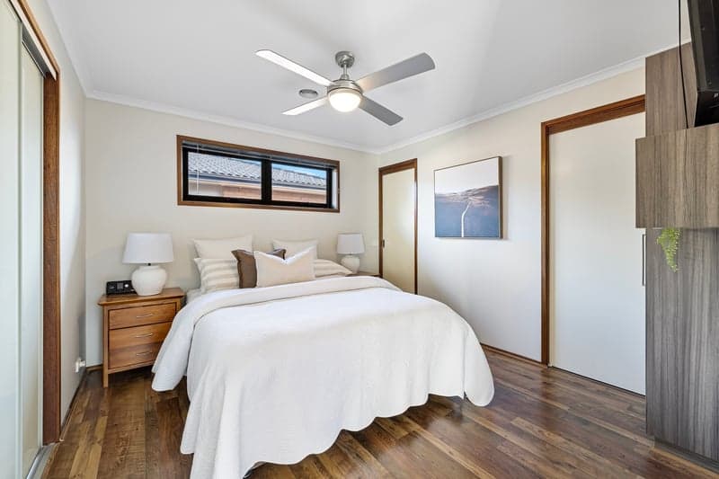 33 Poplar Crescent, Jerrabomberra - Thumbnail 8