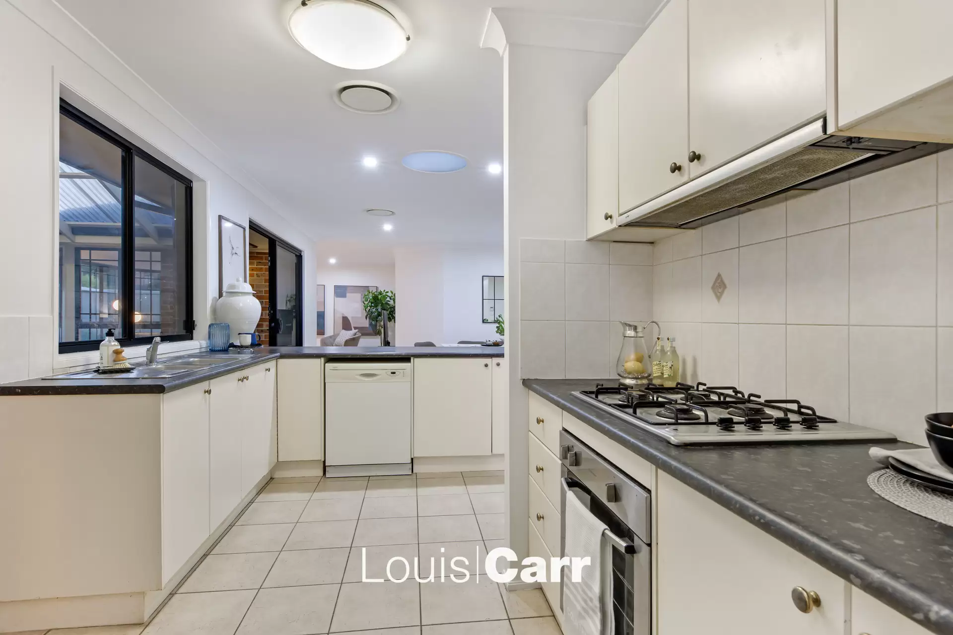 5 Lucas Circuit, Kellyville NSW, Kellyville - Thumbnail 4