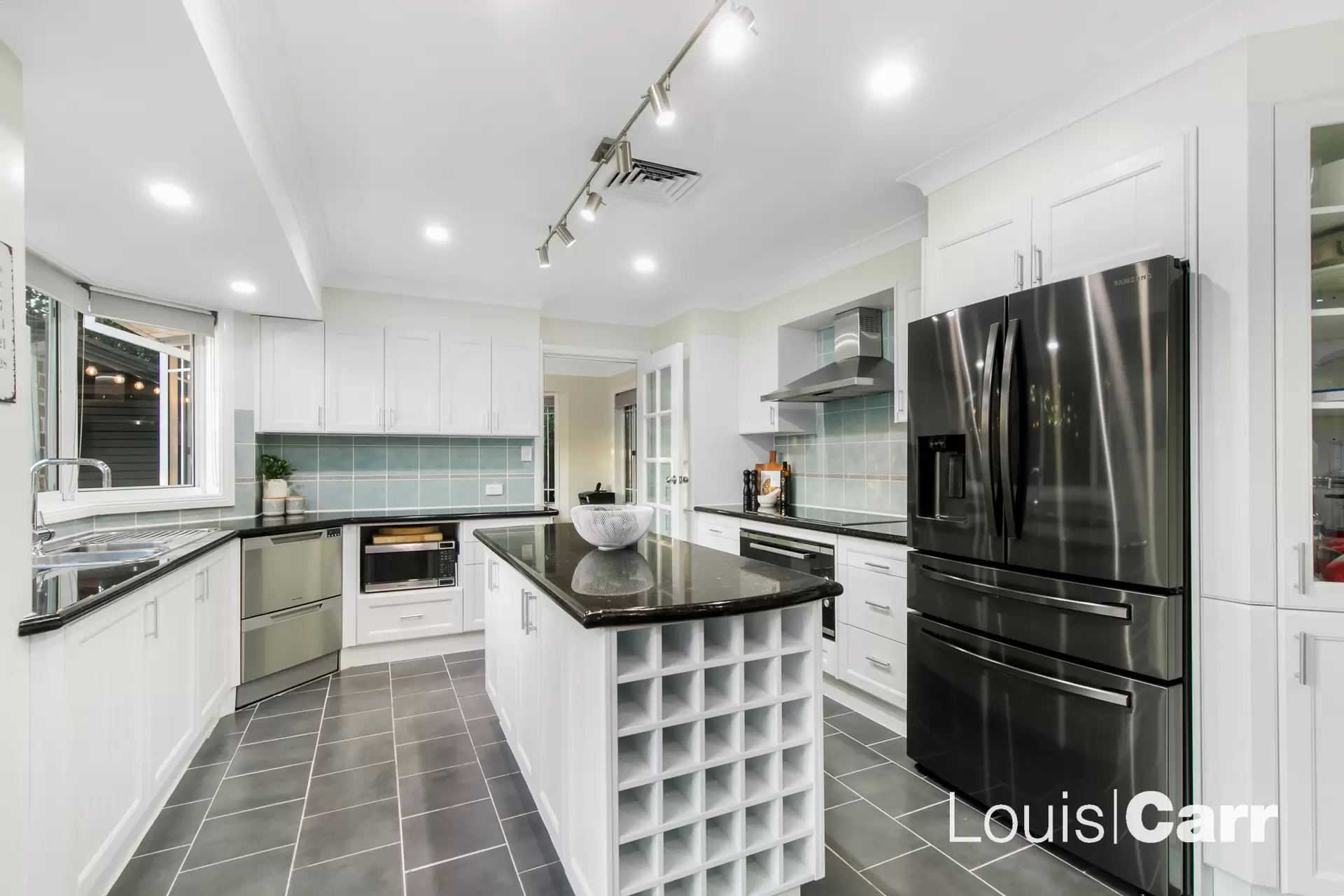 5 Murrell Place, Dural NSW, Dural - Thumbnail 3