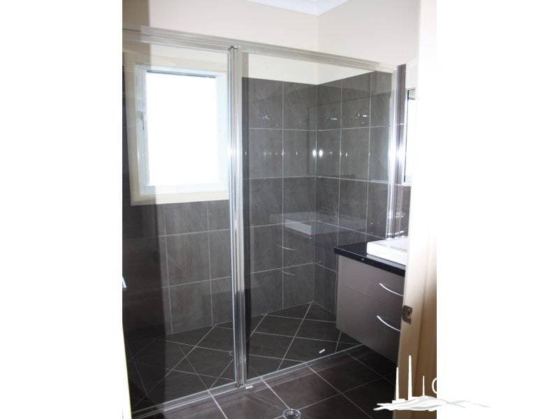 36 Joan Street, Mount Isa, Mount Isa - Thumbnail 8