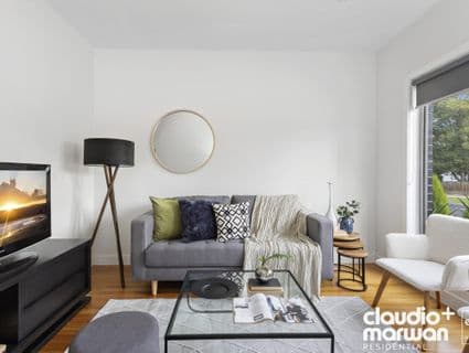 2A Dickinson Street, Hadfield - Thumbnail 4