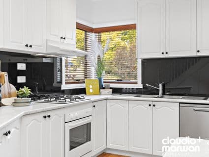 37 Vincent Street, Oak Park - Thumbnail 4