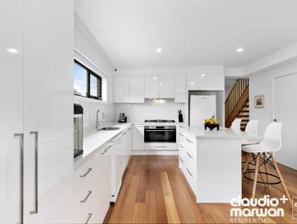 2/12 Curie Avenue, Oak Park - Thumbnail 5