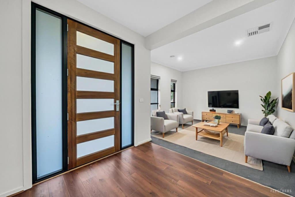 77 Eaglemont Drive, Strathtulloh - Thumbnail 2