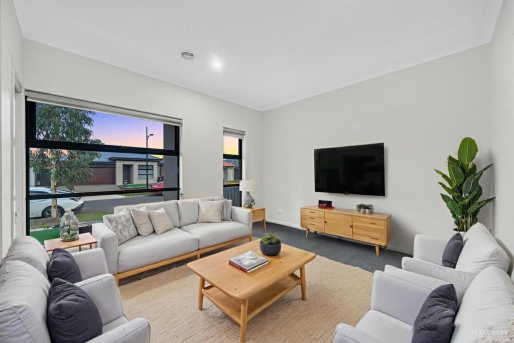 77 Eaglemont Drive, Strathtulloh - Thumbnail 4