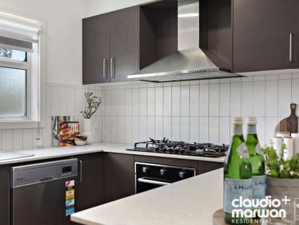 8 Oriley Road, Coburg - Thumbnail 5