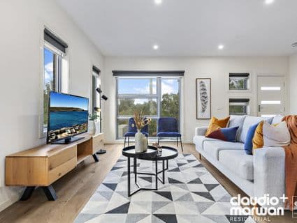 1/30 Cornwall Road, Pascoe Vale - Thumbnail 3