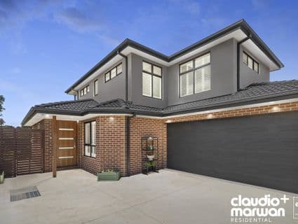 2/38 Somerlayton Crescent, Fawkner - Image 1