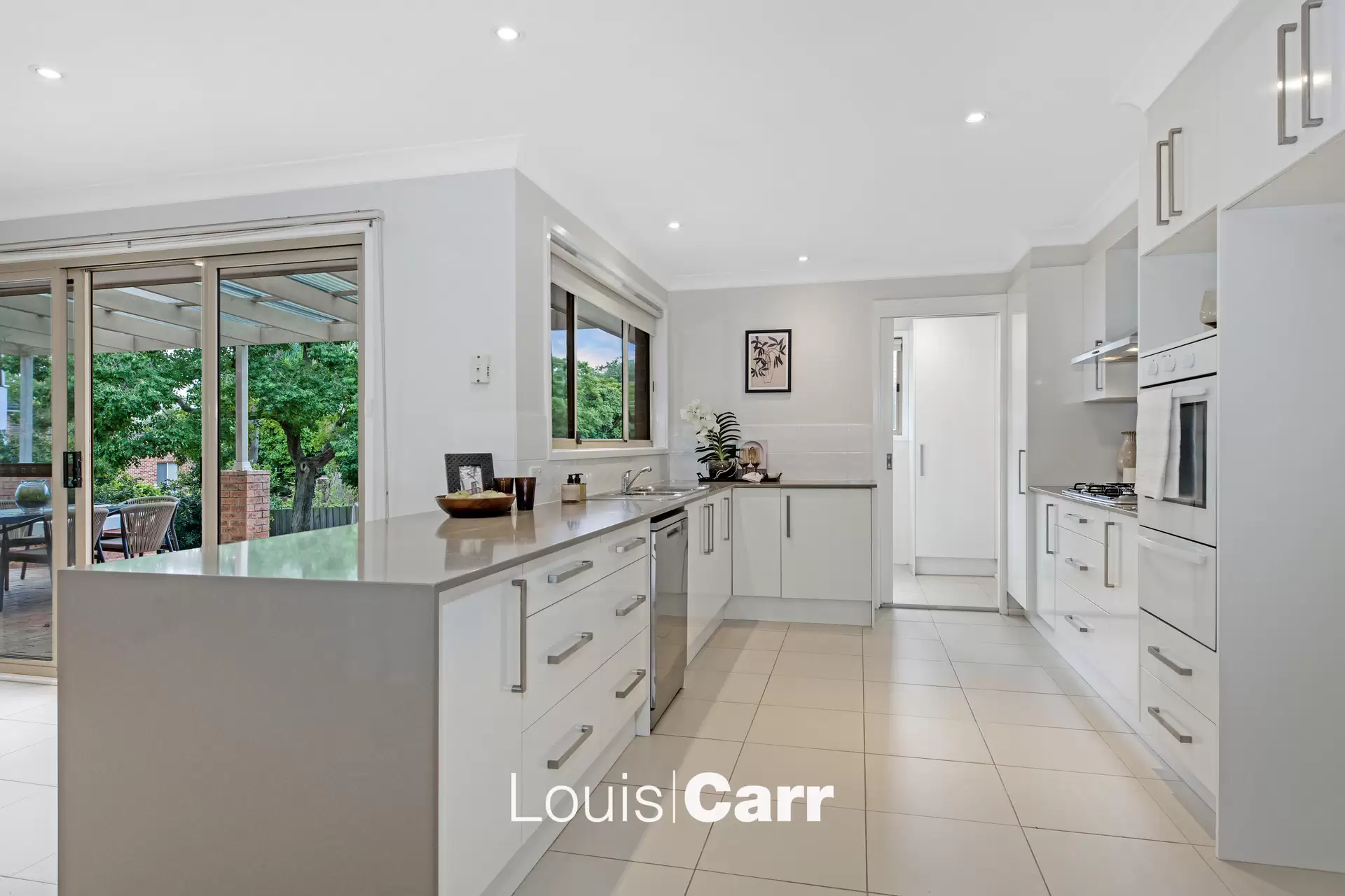 6 Henley Close, Castle Hill NSW, Castle Hill - Thumbnail 4