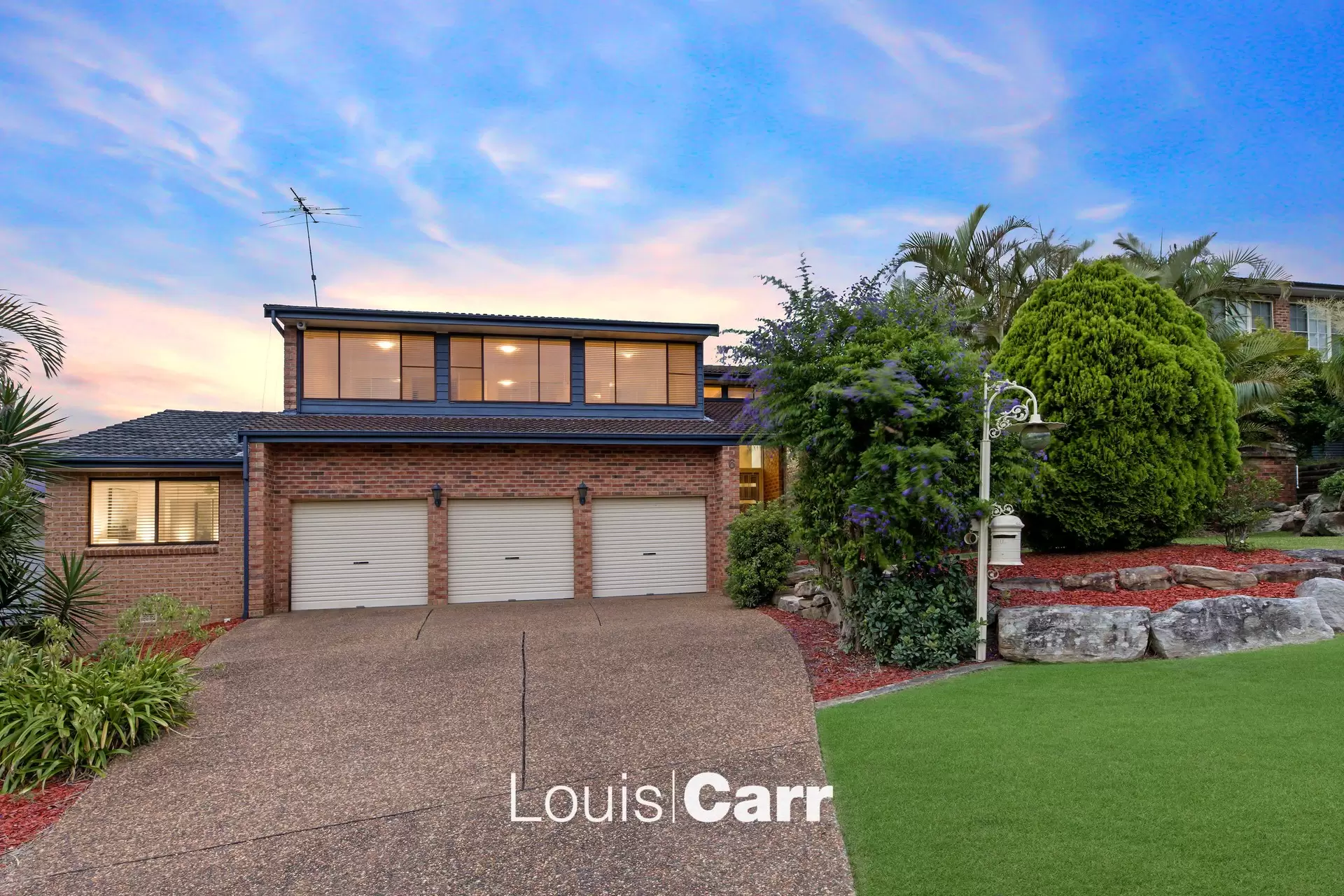 6 Penrhyn Place, Castle Hill NSW, Castle Hill - Thumbnail 2