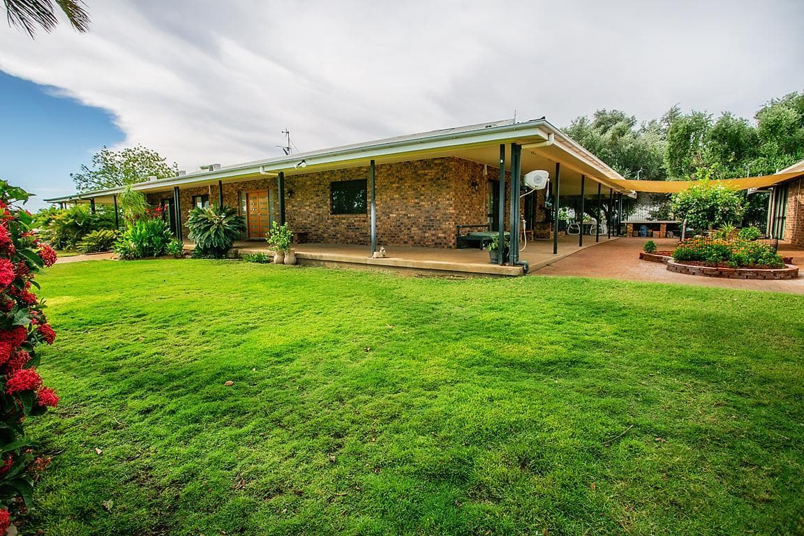 6-8 Hercules Road, Mount Isa, Mount Isa - Image 1