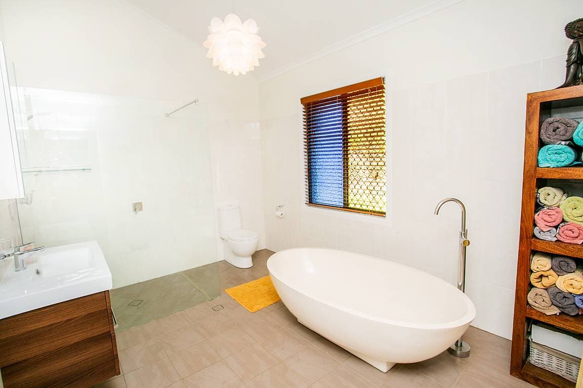 6-8 Hercules Road, Mount Isa, Mount Isa - Thumbnail 6
