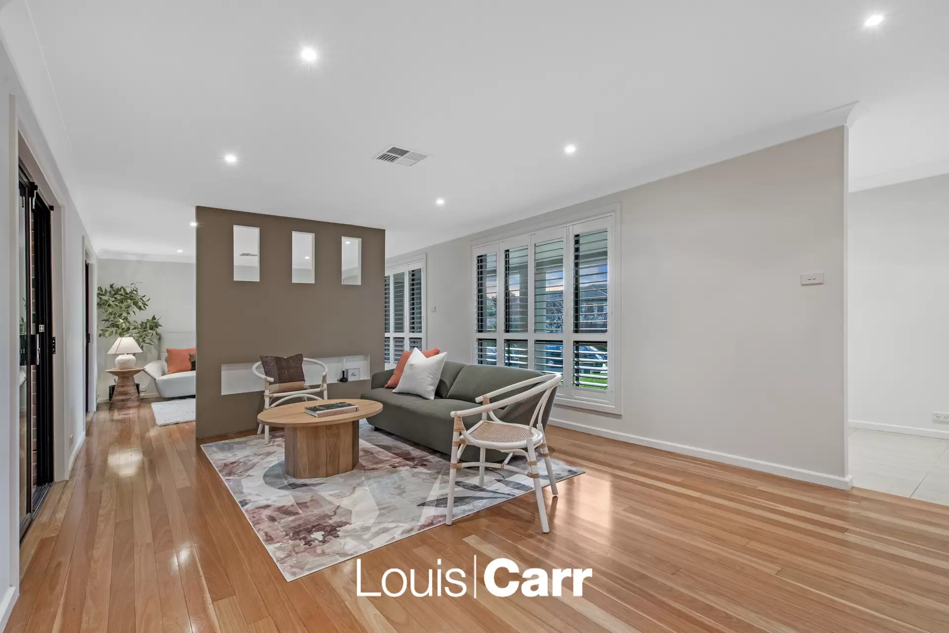 18 Chiltern Crescent, Castle Hill NSW, Castle Hill - Thumbnail 2