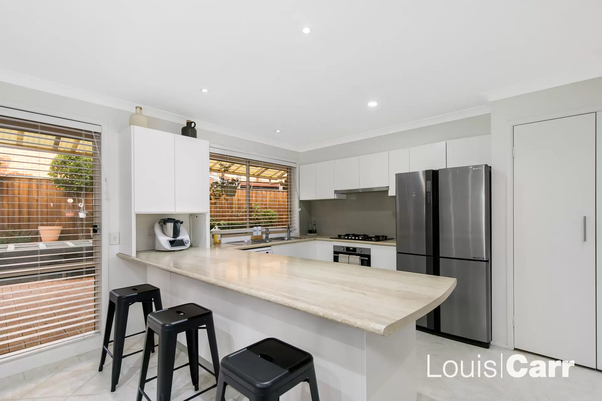 16 Ridgemont Close, Cherrybrook NSW, Cherrybrook - Thumbnail 3