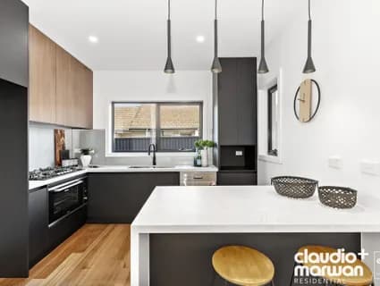 5/21 Clovelly Avenue, Glenroy - Image 1