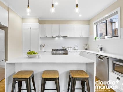 2/104 Middle Street, Hadfield - Image 1