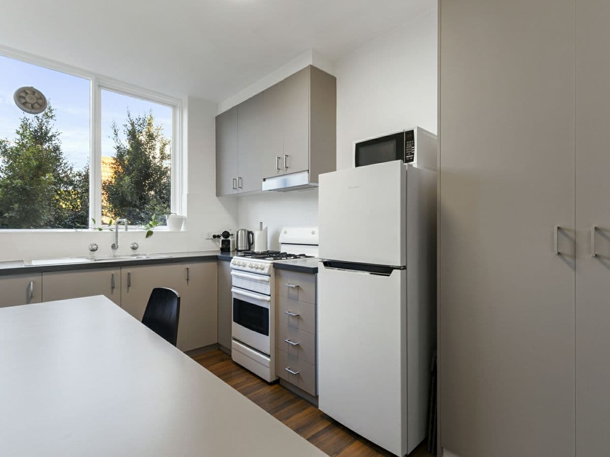 7/125 Tennyson Street, ELWOOD, Elwood - Thumbnail 2
