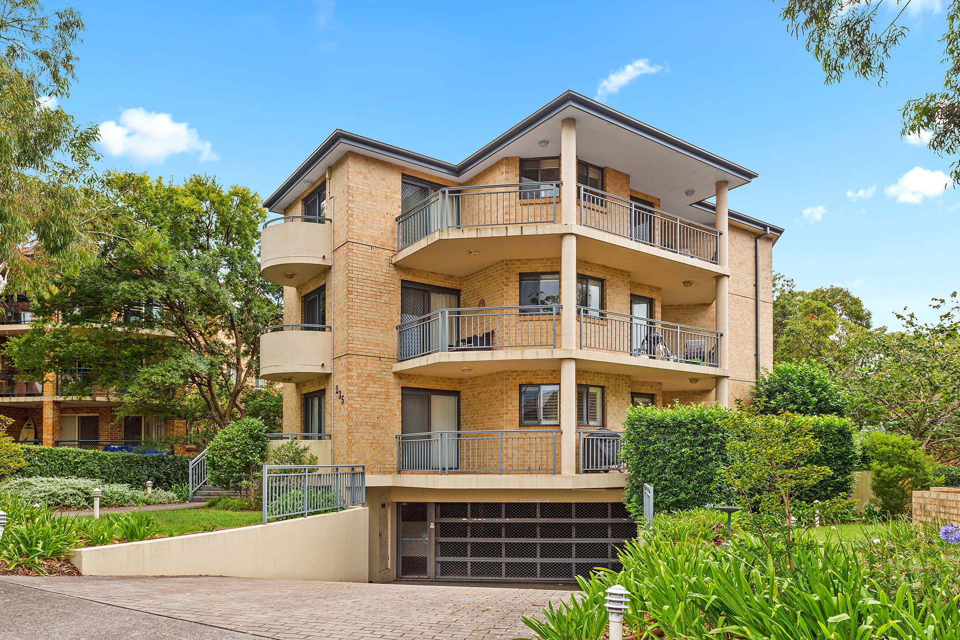 13/235 Kingsway, Caringbah, Caringbah - Thumbnail 2