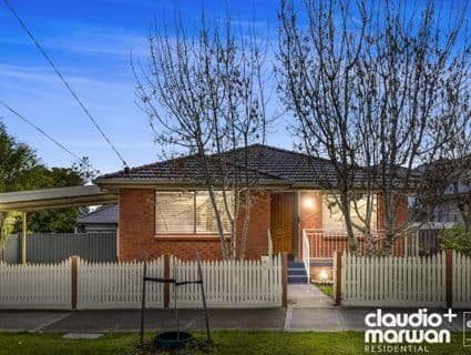 25 Grevillia Road, Oak Park - Image 1