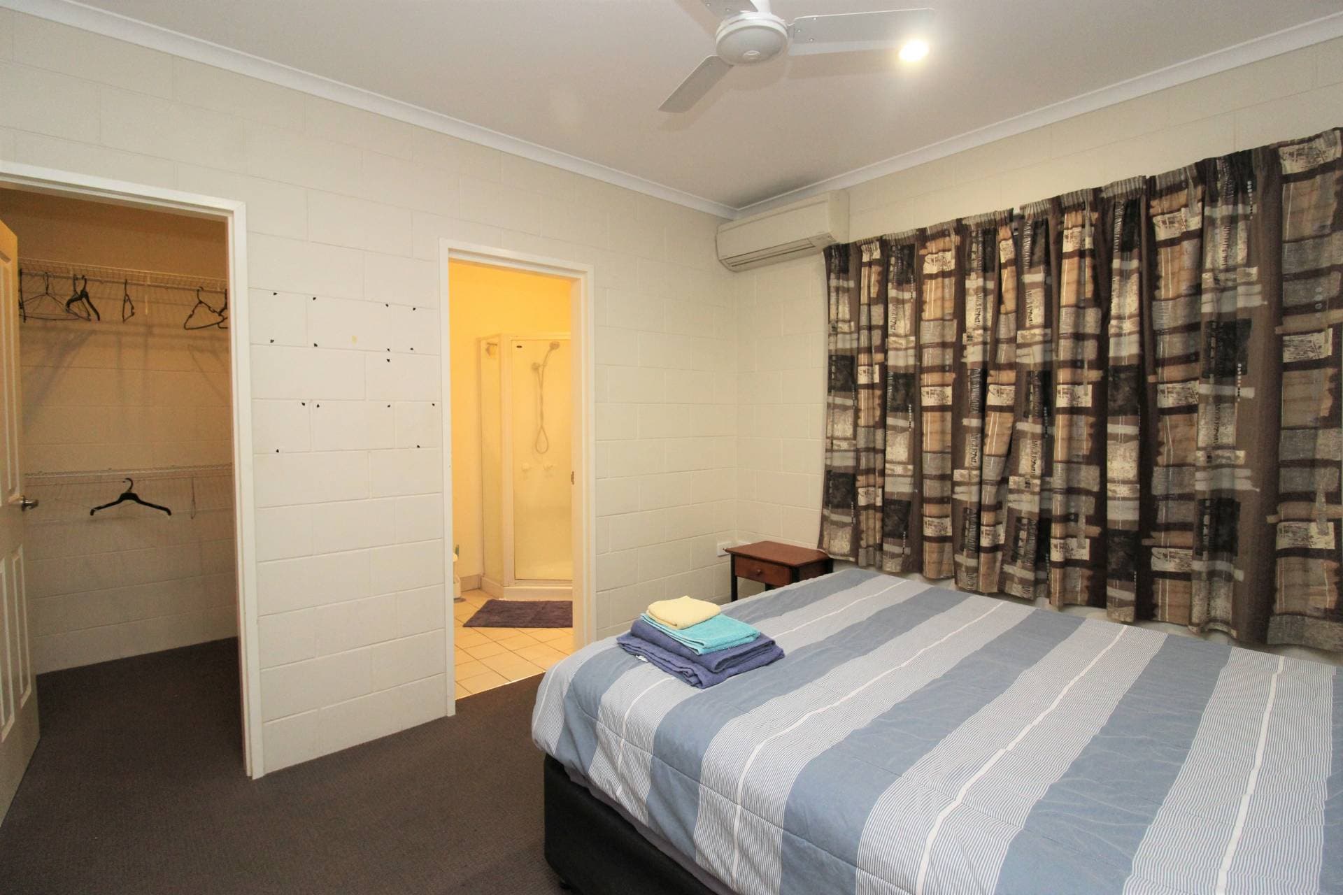 1-3, 12 Thirteenth Ave, Mount Isa, Mount Isa - Thumbnail 7
