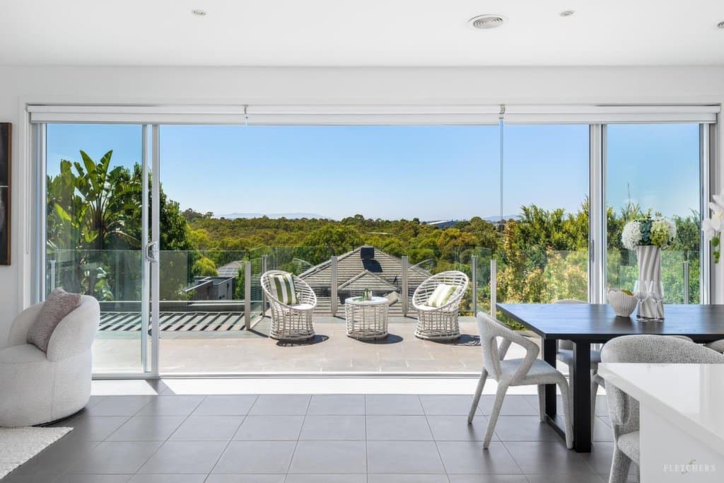 12 Bella Vista Close, Macleod - Thumbnail 3