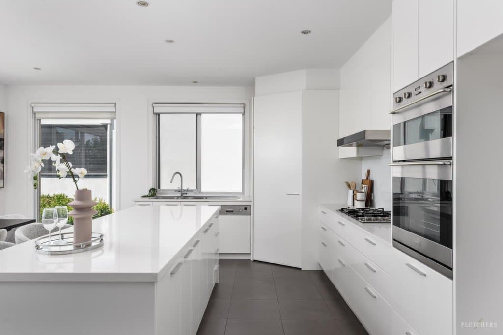 12 Bella Vista Close, Macleod - Thumbnail 5