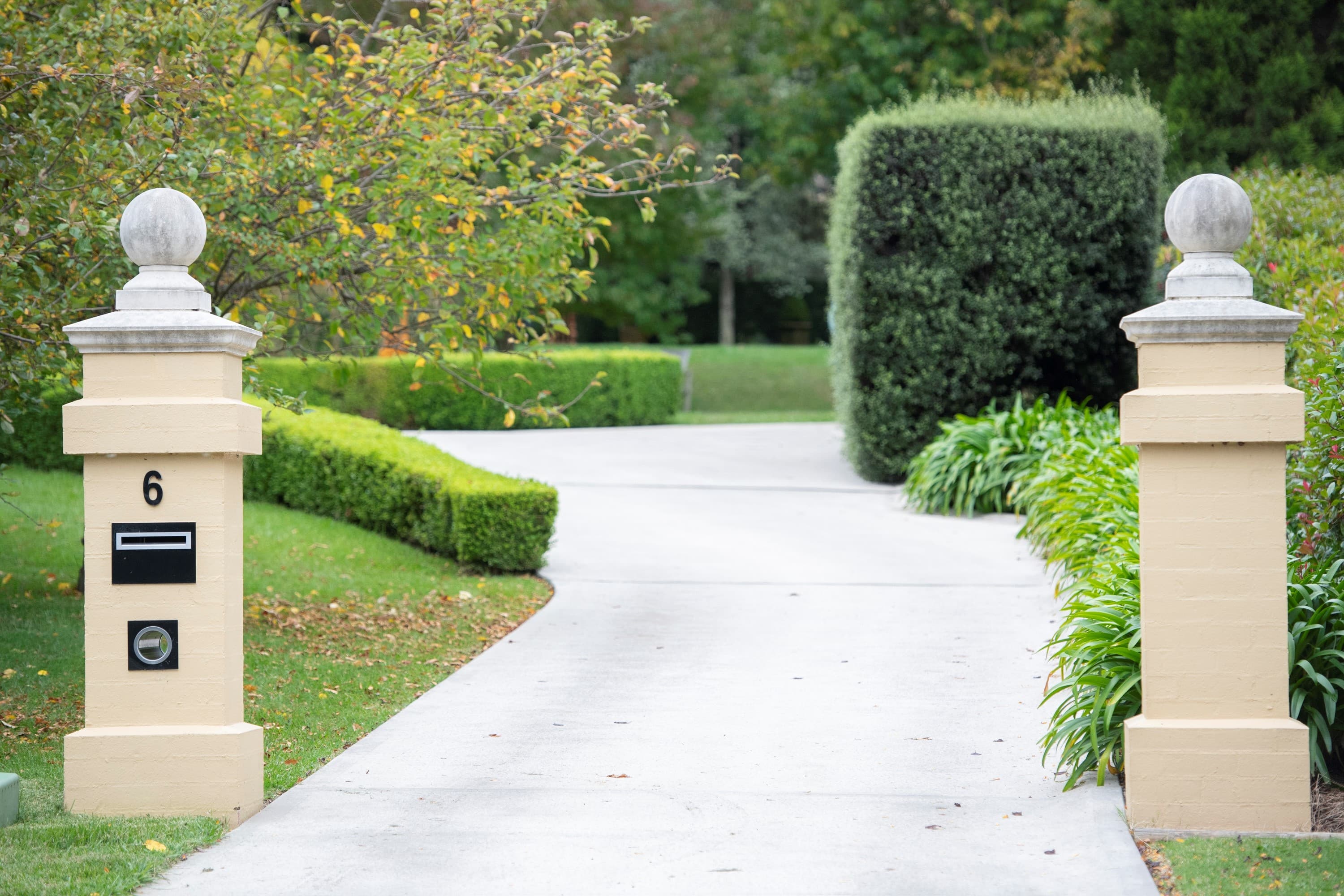 6 Cluff Crescent, Bowral, NSW, 2576, Bowral - Thumbnail 3