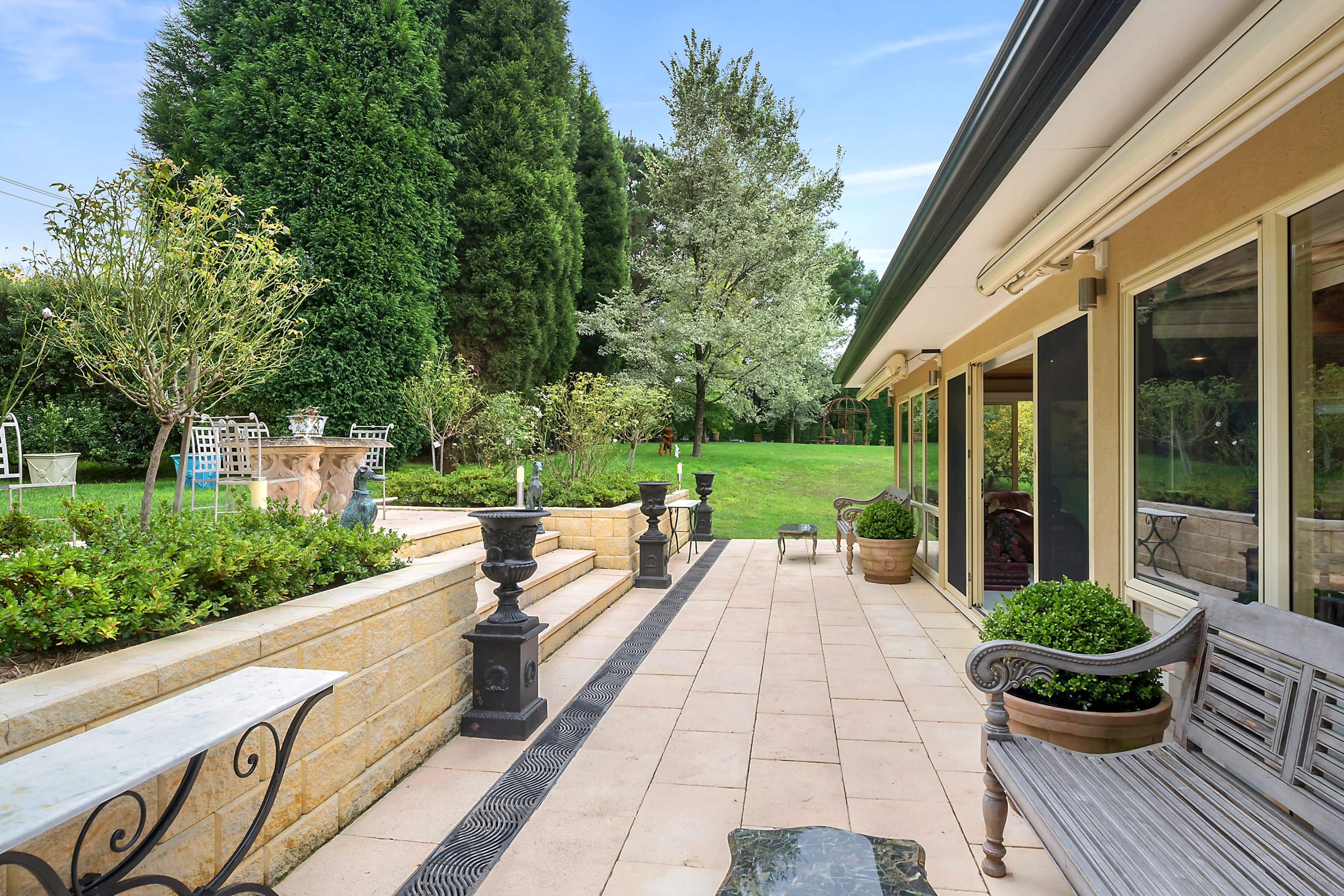 6 Cluff Crescent, Bowral, NSW, 2576, Bowral - Thumbnail 4