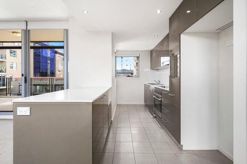 10/12 Marcus Clarke Street, City - Thumbnail 4