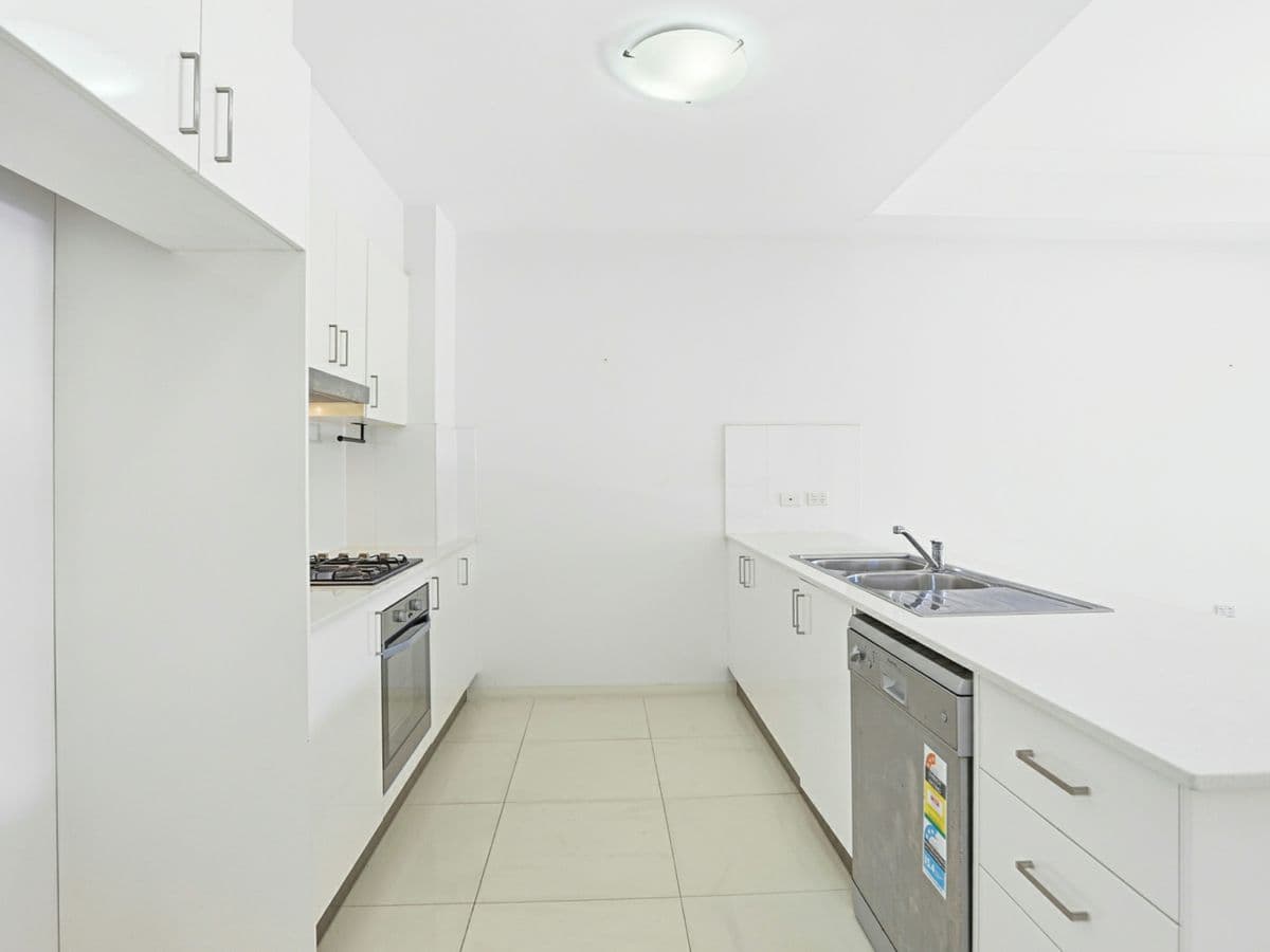 109/344 Great Western Highway, WENTWORTHVILLE, Wentworthville - Thumbnail 5