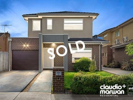 1/12 Apsley Street, Glenroy - Image 1