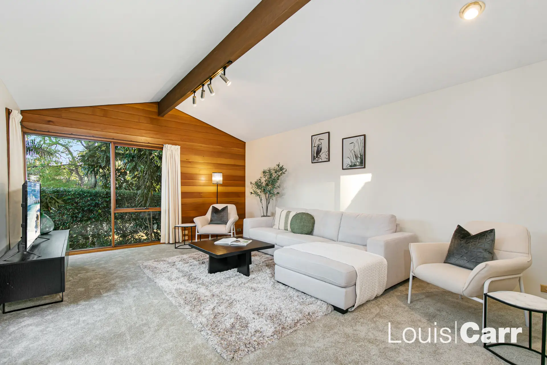 10 Trinity Place, Cherrybrook NSW, Cherrybrook - Thumbnail 2