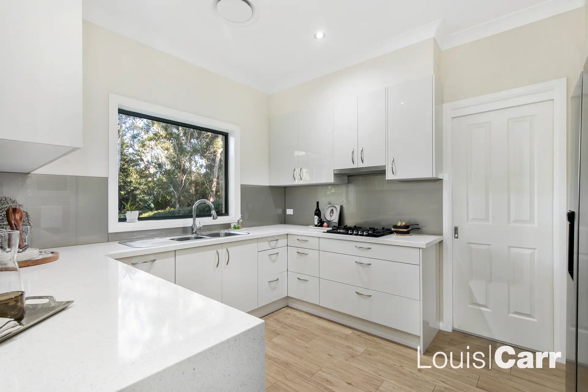 19 Peartree Circuit, West Pennant Hills NSW, West Pennant Hills - Thumbnail 2