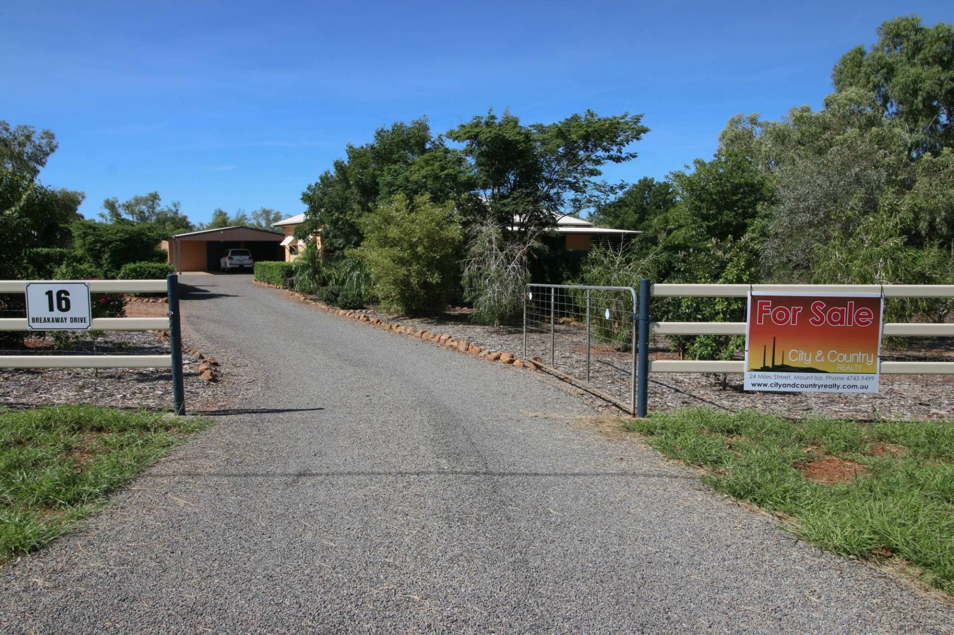 16 Breakaway Drive, Mount Isa, Mount Isa - Thumbnail 2