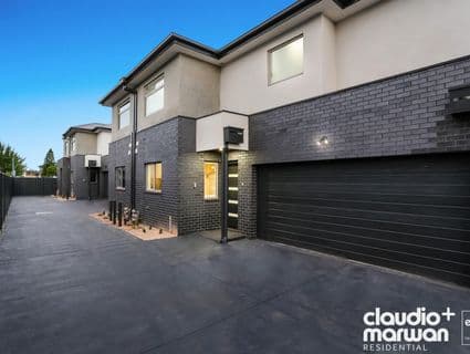 2/40 Belair Avenue, Glenroy - Image 1