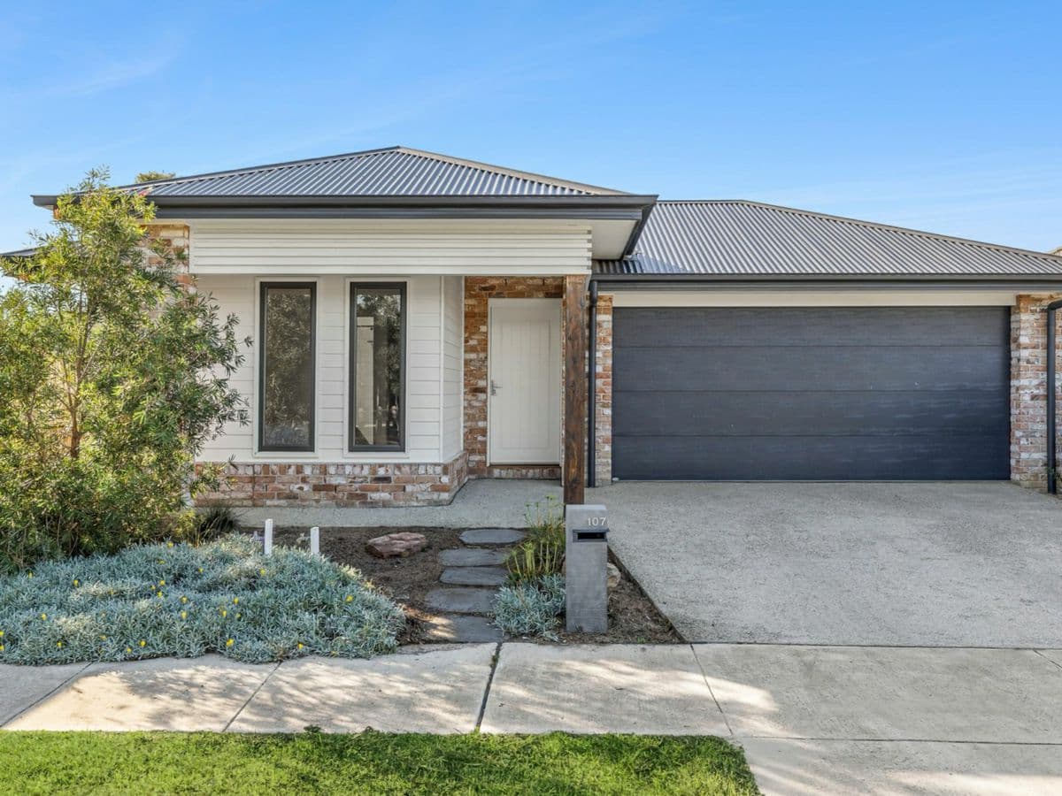 107 Sanctuary Boulevard, ARMSTRONG CREEK, Armstrong Creek - Image 1