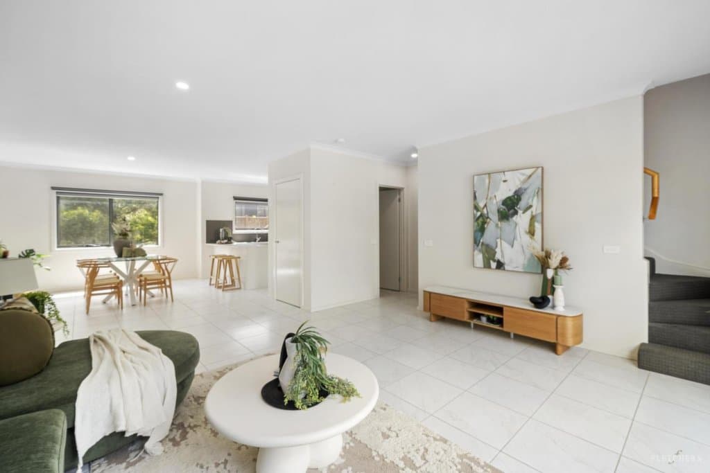 16 Primary Street, Mooroolbark - Image 1