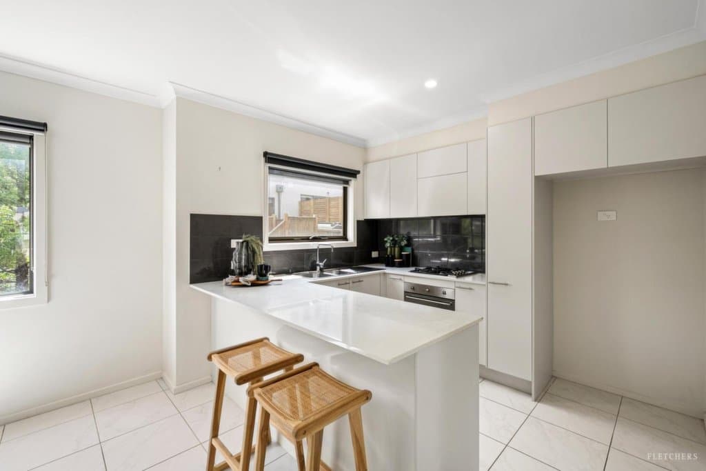 16 Primary Street, Mooroolbark - Thumbnail 3