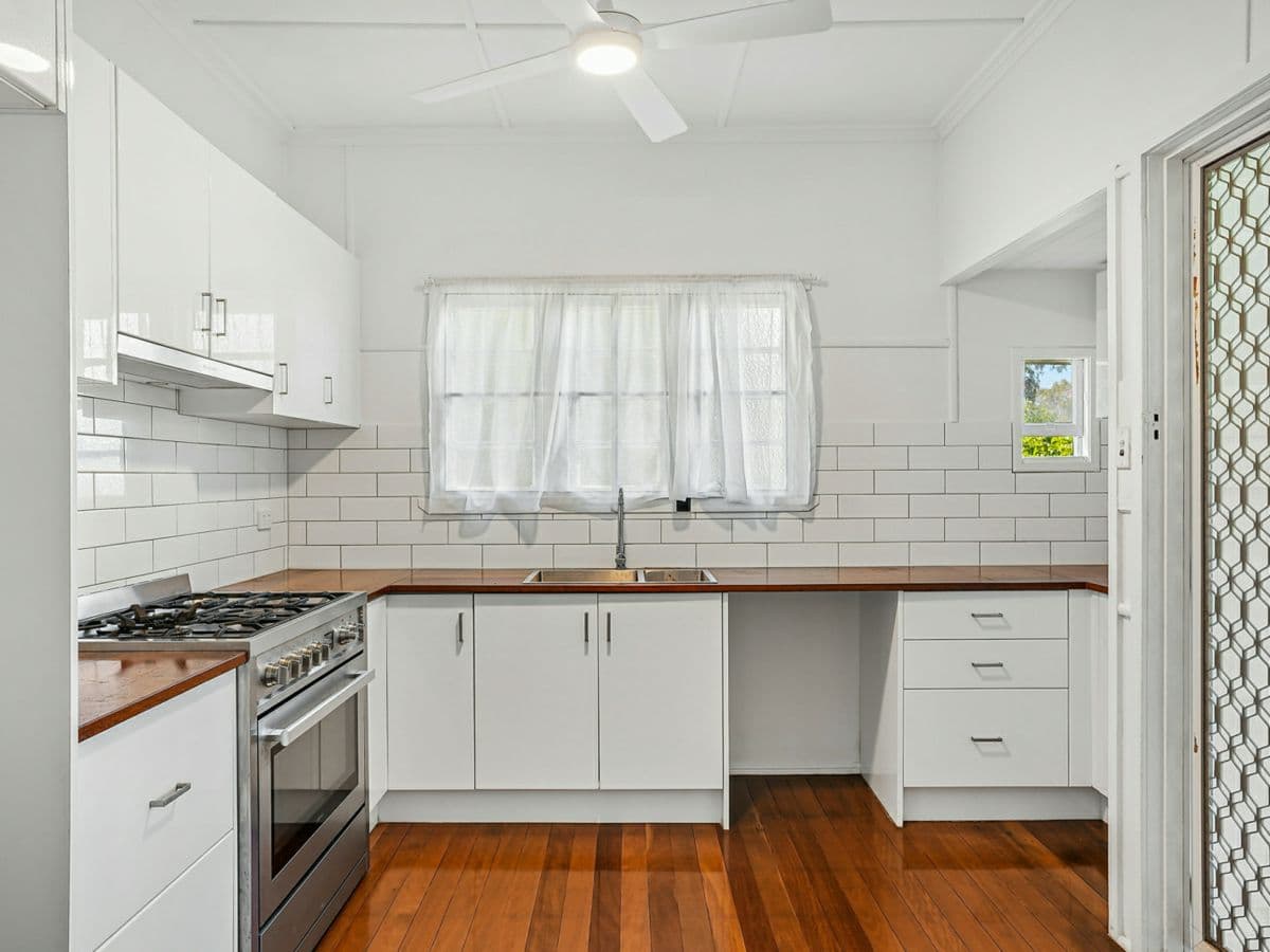 46 Roberts Street, HERMIT PARK, Hermit Park - Thumbnail 3