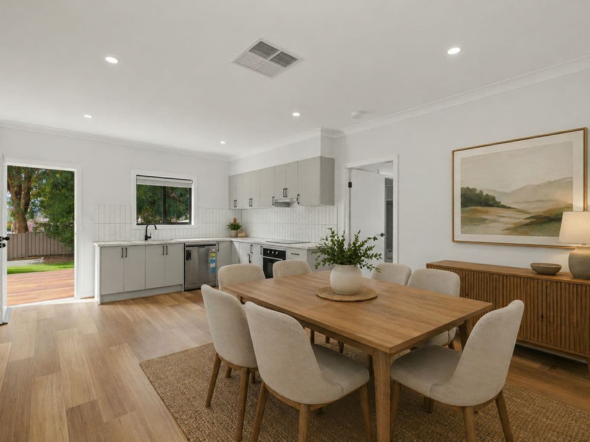 33 Churchill Street, TAMWORTH, Tamworth - Thumbnail 2