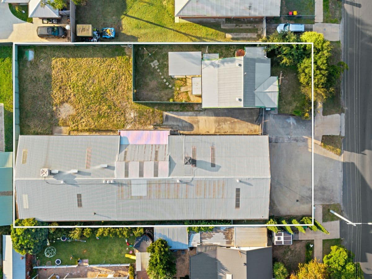 25 Short Street, KANGAROO FLAT, Kangaroo Flat - Thumbnail 2