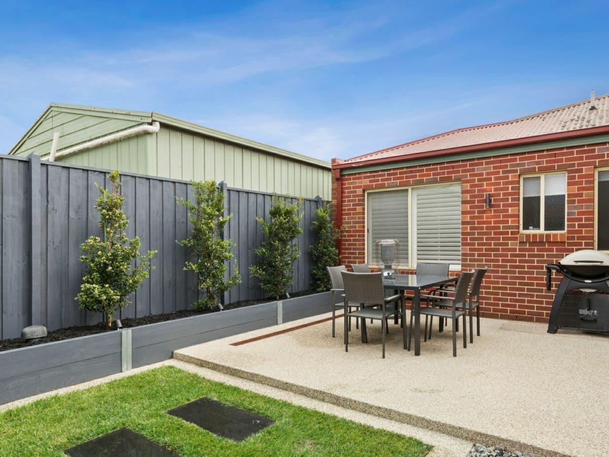 4 Ursa Street, BELMONT, Belmont - Thumbnail 7