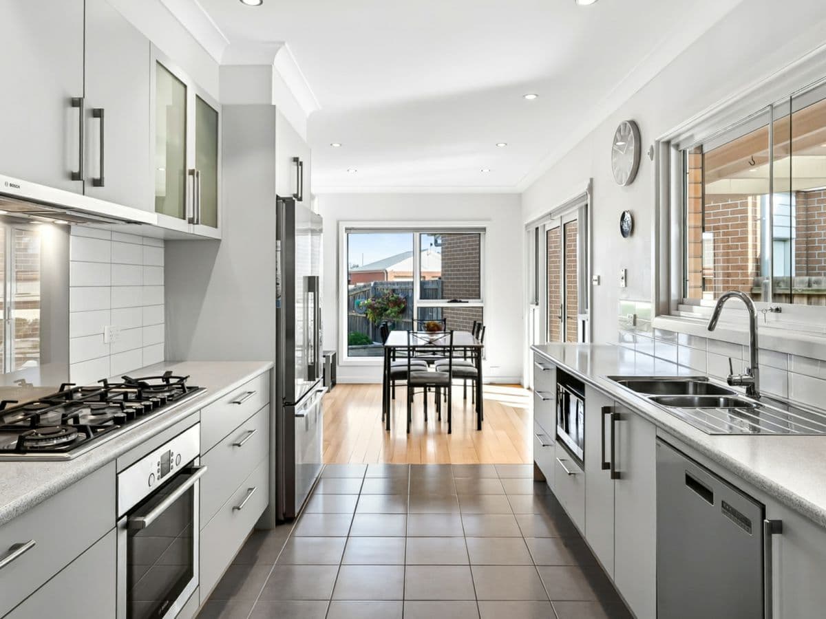 55 Grafton Street, ST ALBANS PARK, St Albans Park - Thumbnail 4