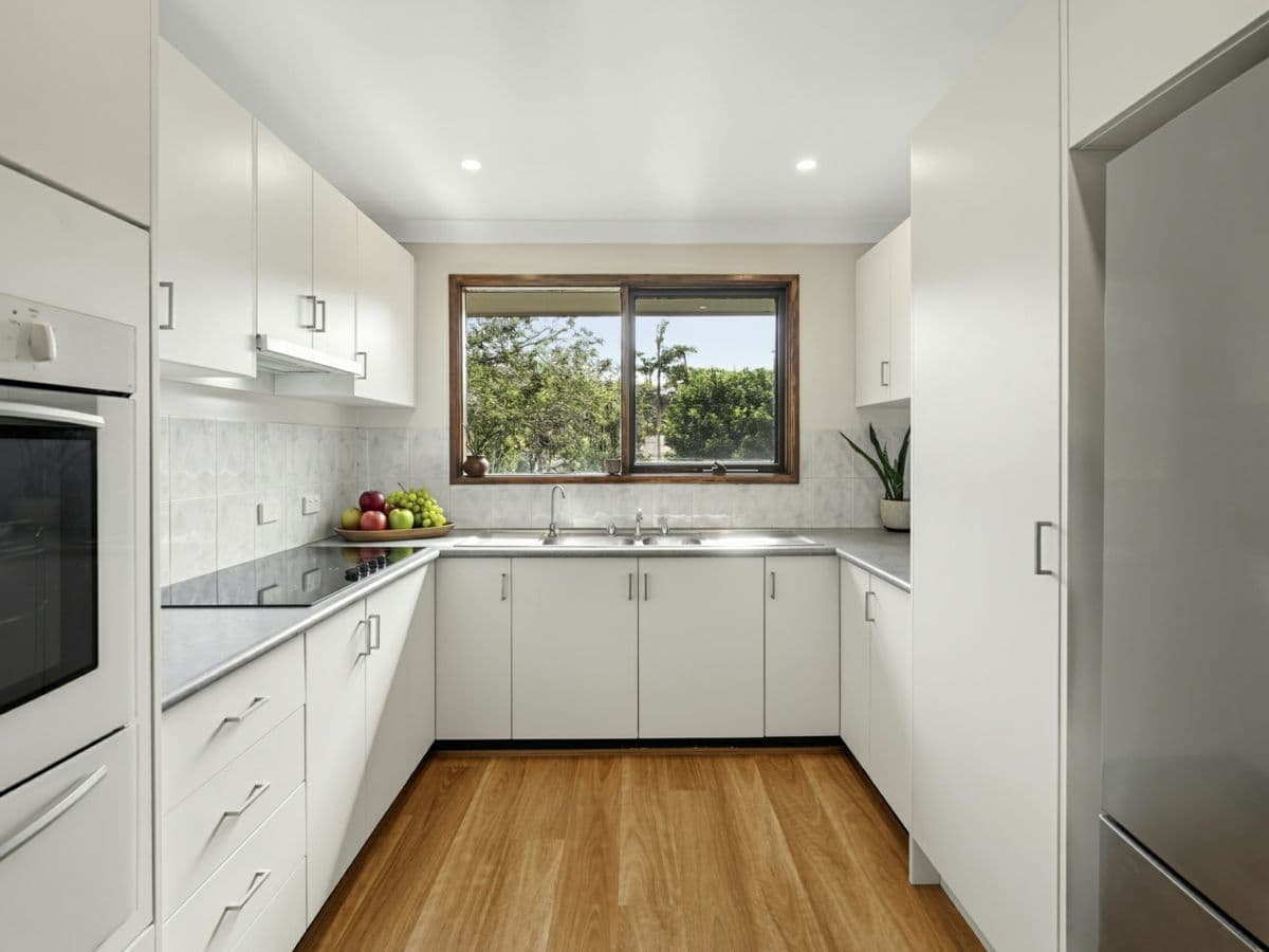 18 Harvie Drive, BOAMBEE EAST, Boambee East - Thumbnail 4